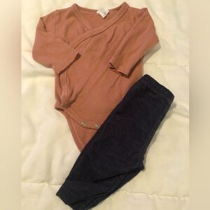0-3 organic bodysuit and jeggings